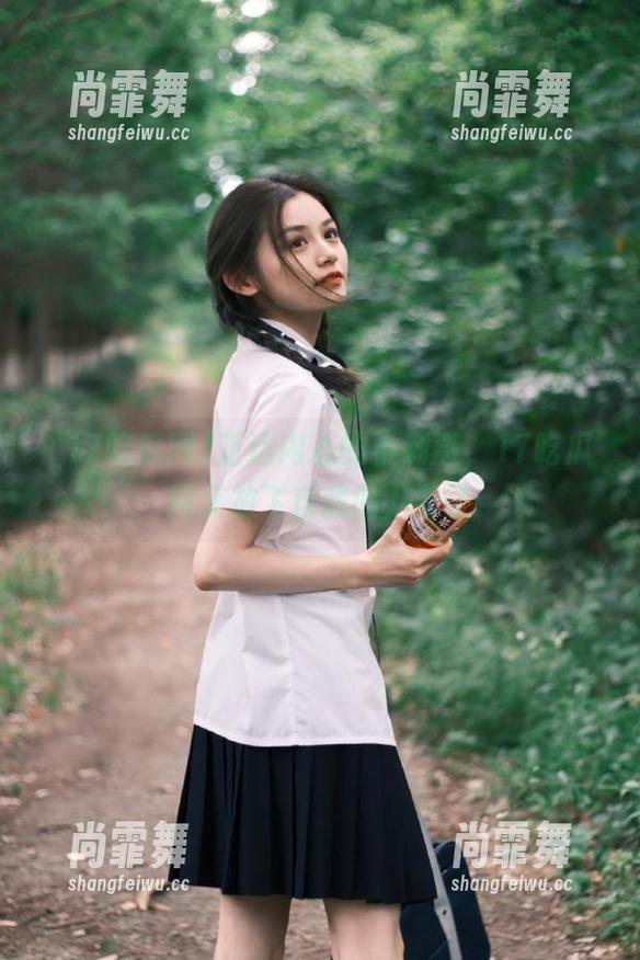 直达内心的小刺激，17吃瓜网又放飞自我的八卦了