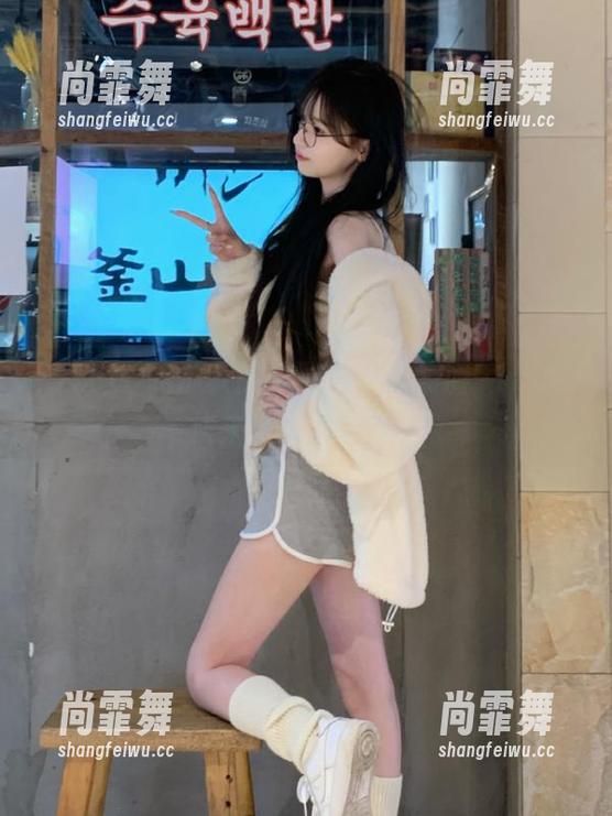 吃瓜人的乐园，在线畅游51cg，快来被瓜人包围！