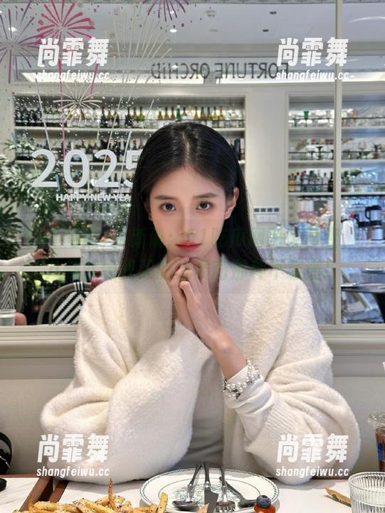 更新说：51吃瓜网网址已变，八卦就像我买的发展商那种不靠谱！