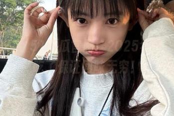 51吃瓜官网：2025年的热瓜，吃了保证回味无穷！