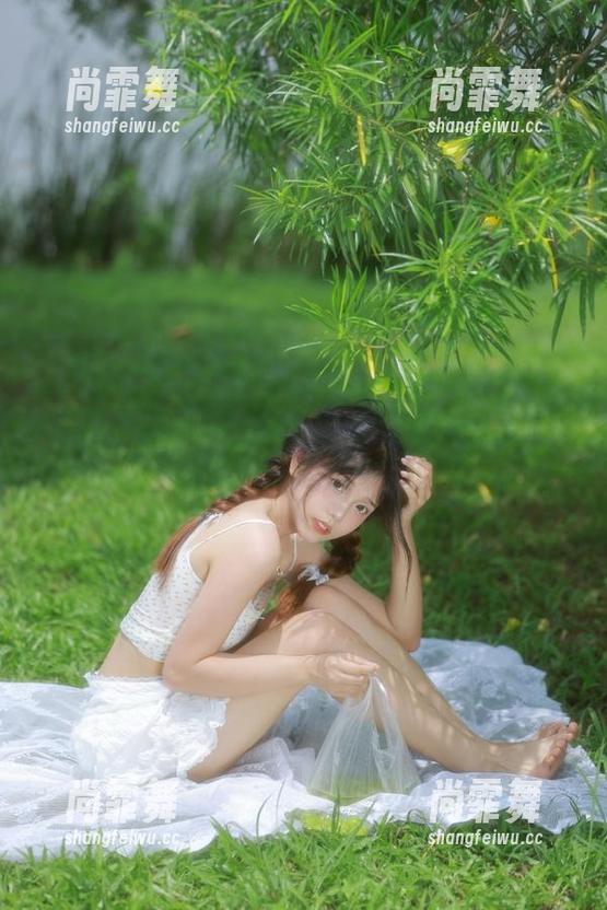 51吃瓜中心 巨头与瓜民的对决:导航指南就在51吃瓜中心!