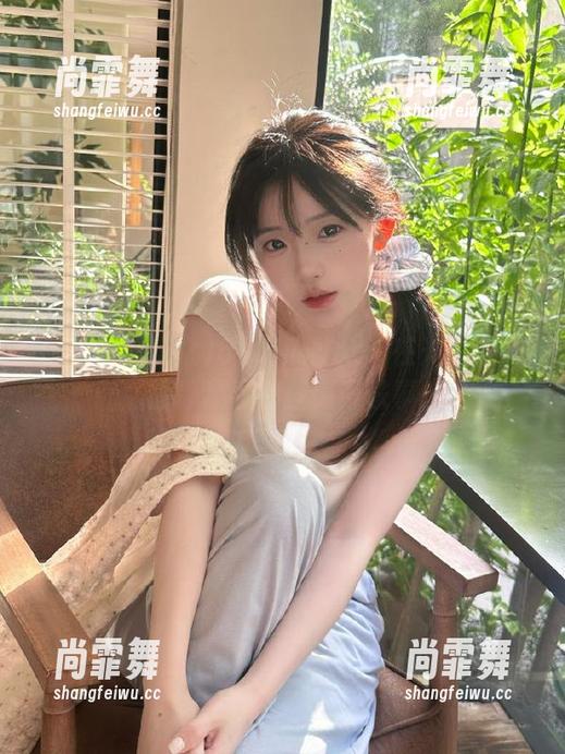 51吃瓜群众：在光影之间静静观看那些离奇轶事