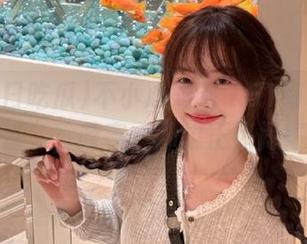 不小心翻到了51每日吃瓜的“地址”，哇塞，那边正热闹得不行！