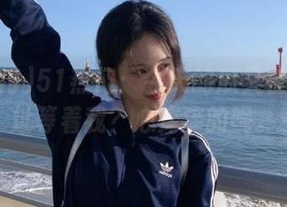 51热门：今天的瓜又在哪个地址等着我？心痒痒的呢。