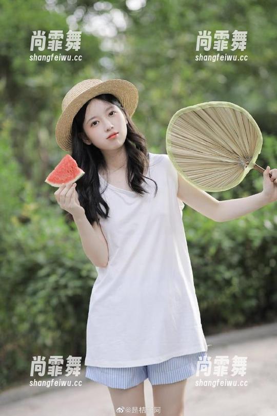 今晚的热搜瓜，你猜在哪地址？51黑料带你飞！