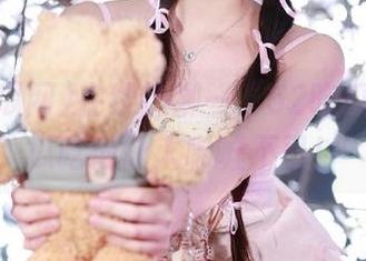 在线热聊—“52吃瓜网”的瓜吃得让人唏嘘不已！