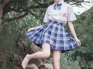 注意啦！8哥黑料最新更新，我的思绪跟不上了…看来得去喝杯水！