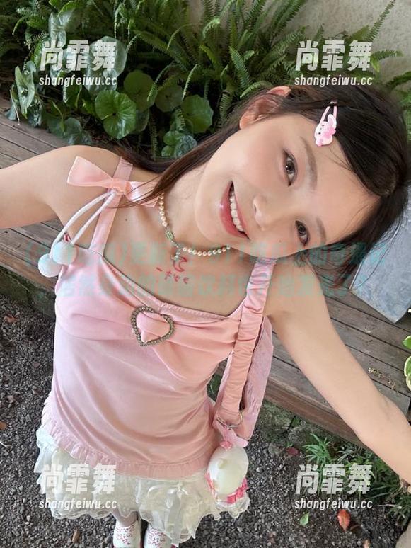 更新了！911吃瓜上的奇遇记，居然身边的碳酸饮料也开始发光了？