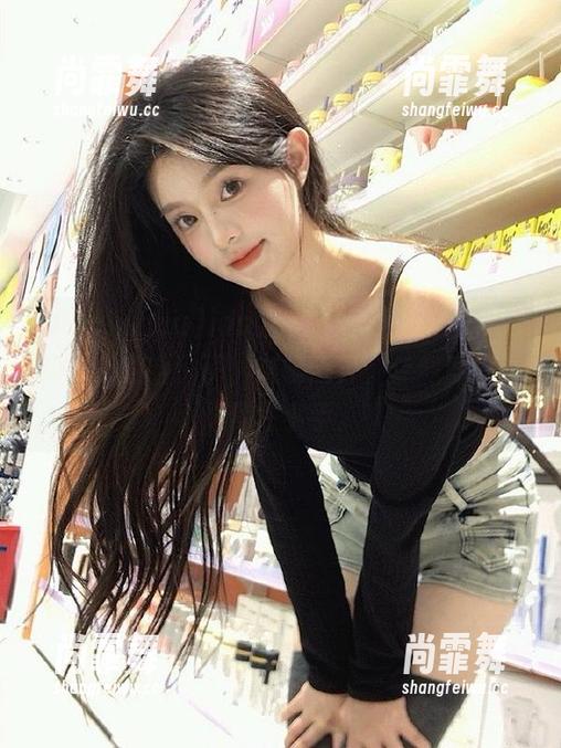 91chigua ios上91chigua的热辣话题仿佛撒盐珠子,越喷越开,让我瞬间没法停住小手。