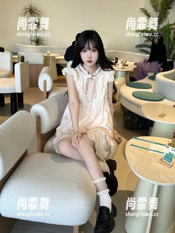91吃瓜 下载91吃瓜,乌龙与悲剧的集合,尽情享受这场“表演”!