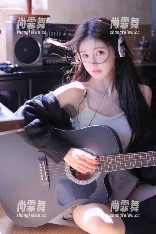 ios上“91吃瓜中心”的瓜还在炒作吗？期待里的紧张，仿佛咬了一口羞辱的西瓜？