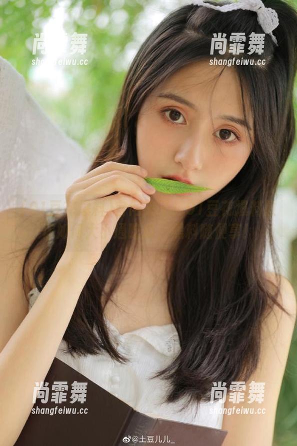 91豆花爆料 官网来了!91豆花爆料教你如何大小通吃瓜,黑料随便享!