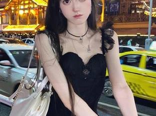 明明在看“cg网”官网，结果和小伙伴聊的是别的事
