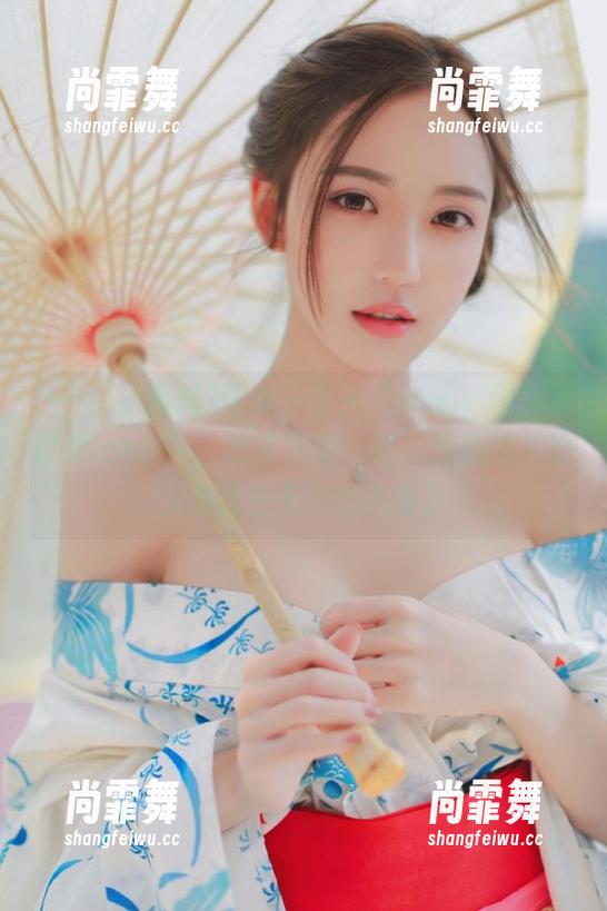 每次一打开“www.黑料不打烊.com”，我就觉得，哇，潜藏的入口又引我去无尽的八卦！