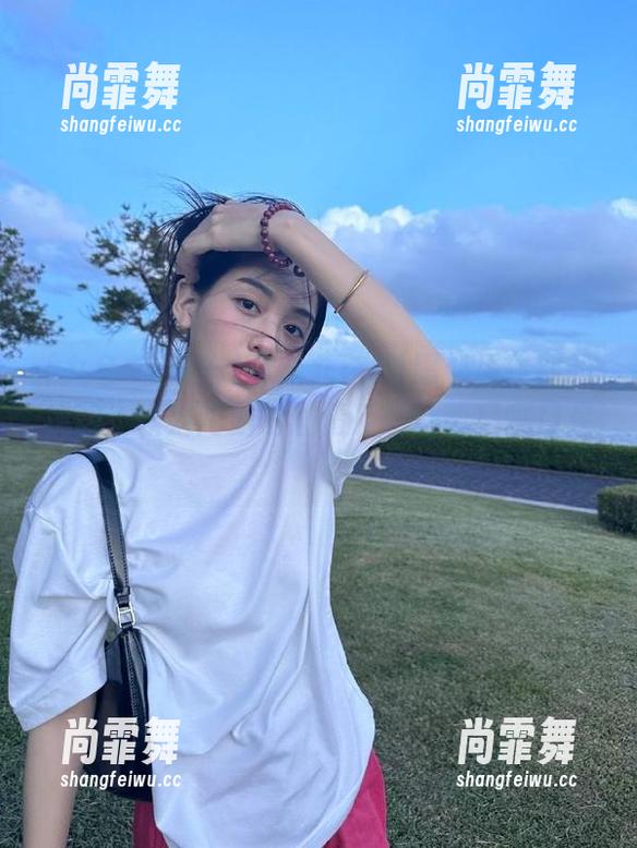 总在九色91黑料里碰到的视频，蝌蚪网站的剧情反转让我目瞪口呆！