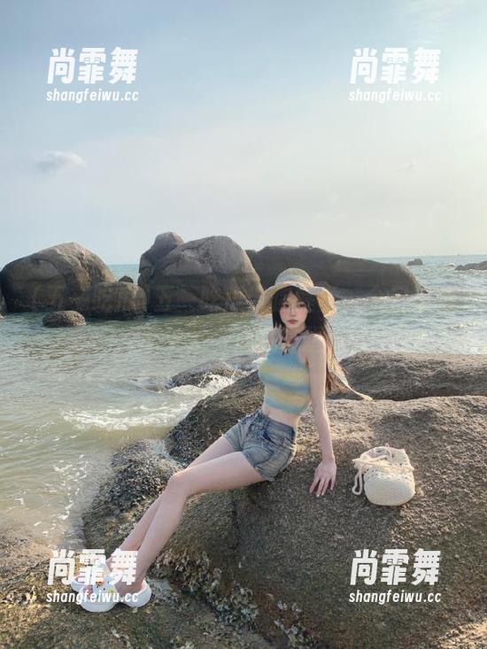 五一吃瓜 五一吃瓜带你醒觉,今日瓜场不迷路,尽在掌握!