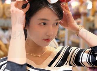 吃瓜时光里，“免费吃瓜”的入口就像是不经意间开的探险门，太有趣了！