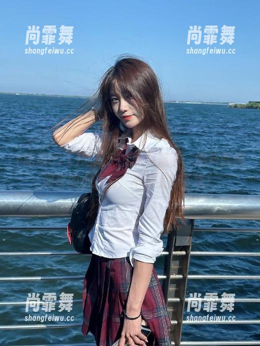 吃瓜511的导航下，爆料就像调皮的小孩儿，不停上蹿下跳！