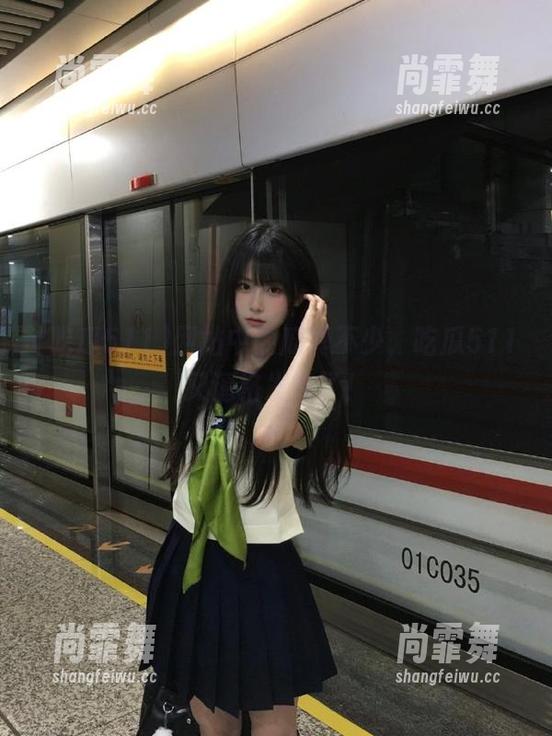 网站中的瓜真不少，吃瓜511又逼格发炸了！