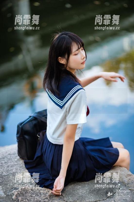 在线“911吃瓜网”：专治各类绝美八卦症！