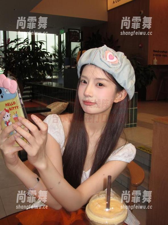 吃瓜网站在线阵线就像是，“官方”告示牌挂在门口的感觉。