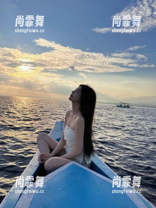 国产吃瓜 只属于你我的吃瓜线路,国产吃瓜一波又一波的爆料来啦!