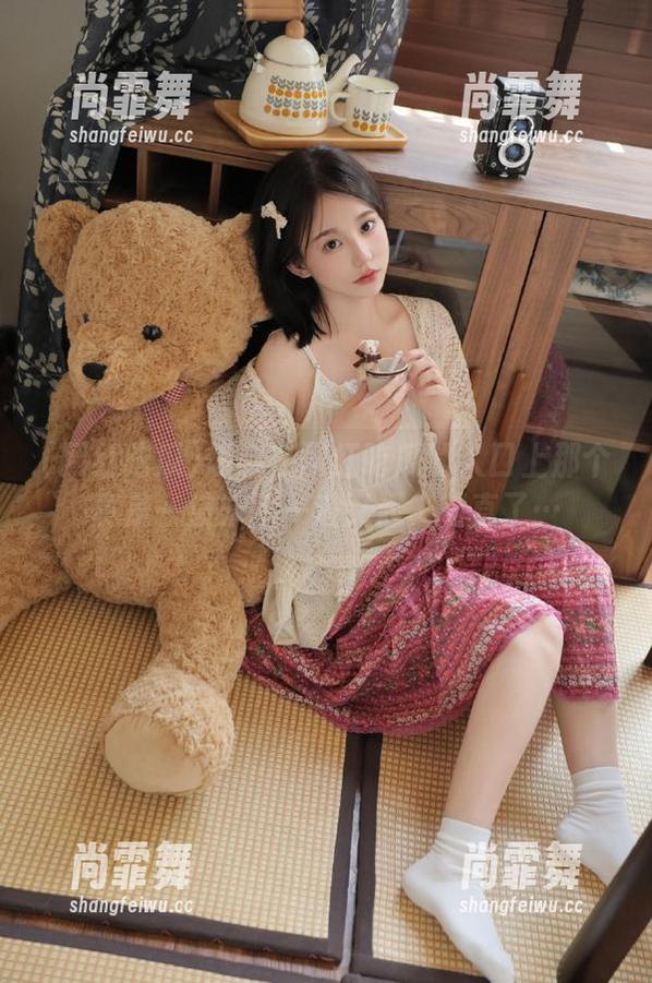爆料在网红吃瓜的入口上那个真是一波未平一波又起，简直了…