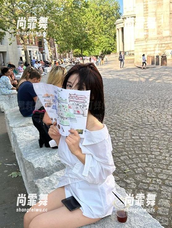 黑料不打烊tttzzz最新入口，用懒散的姿势畅游八卦海洋。