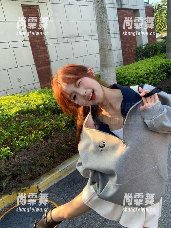 “黑料不打烊”app，让你的夜晚充满嘈杂，人气爆棚的在线观看！