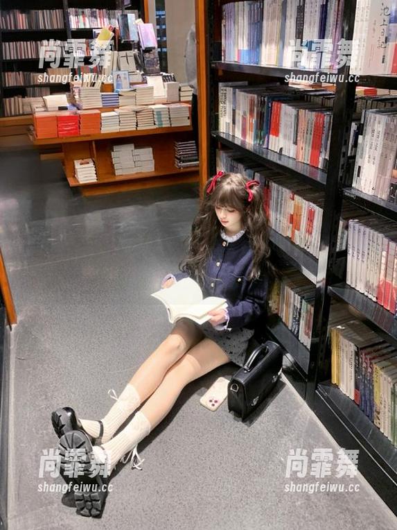观看黑料不打烊万篇长征，手指不停滑动，仿佛我是个好奇宝宝。