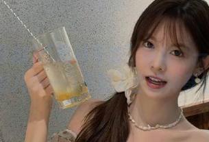 “黑料原创”导航：一边追队友的八卦一边怀疑人生的神奇组合