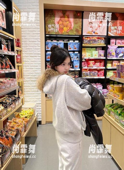 一路观看“fuli24lv黑料正能量”入口里的疯狂与真实