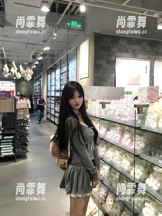 黑料网 肥宅福利!黑料网传送门免费开放,今儿就要瓜多点!