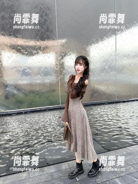 黑料网 打开黑料网首页下载官方,有点意思的瓜等着你呀。