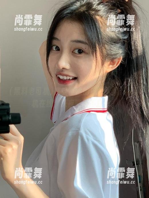 感受直达的瓜香，黑料老司机在线，深夜聊天不打烊。