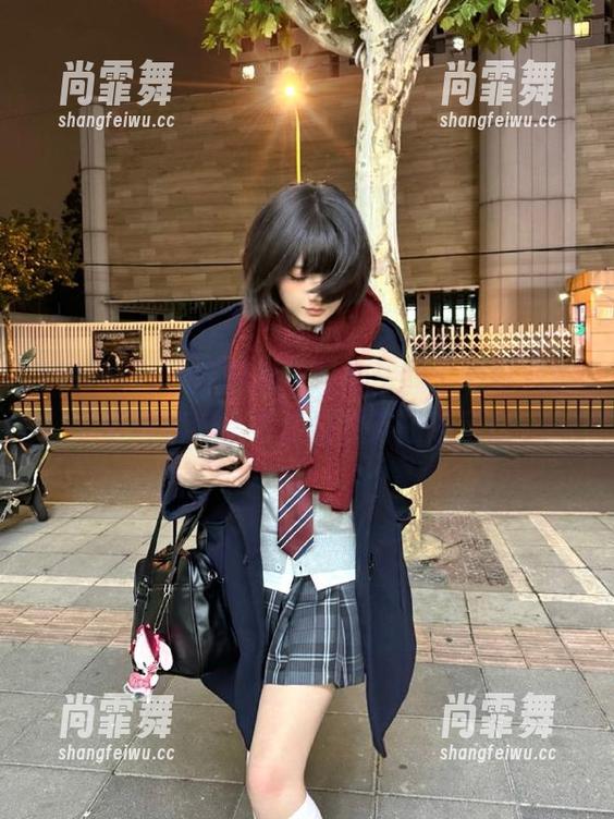“黑网料”导航提醒：有些八卦听听就好，不然脑袋得短路了！